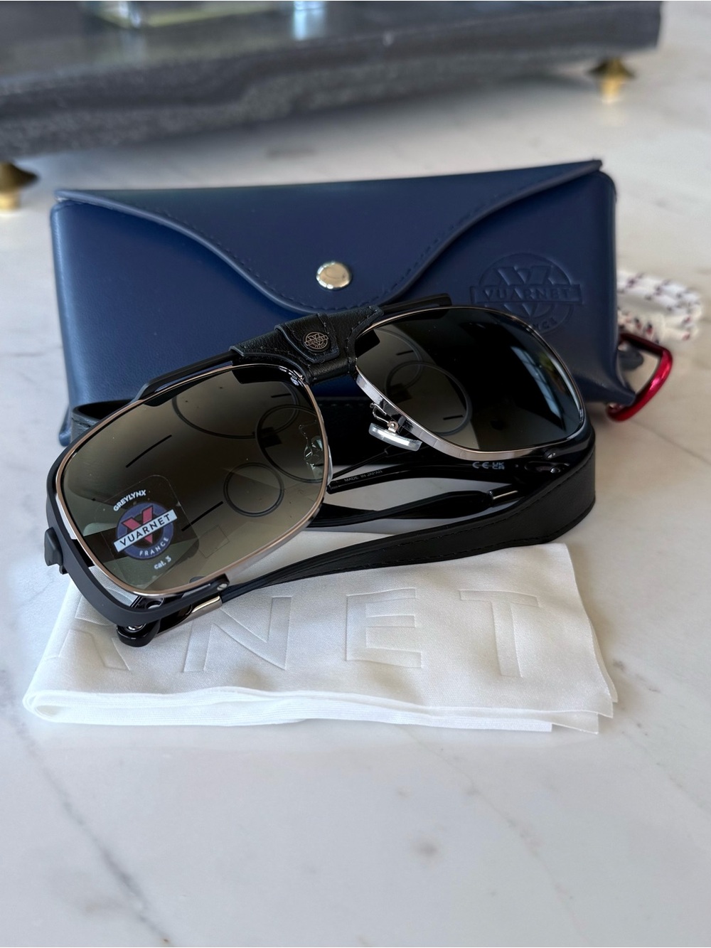 New Vuarnet Arctic 02 Titanium Aviator Sunglasses Men’s - Picture 3 of 16